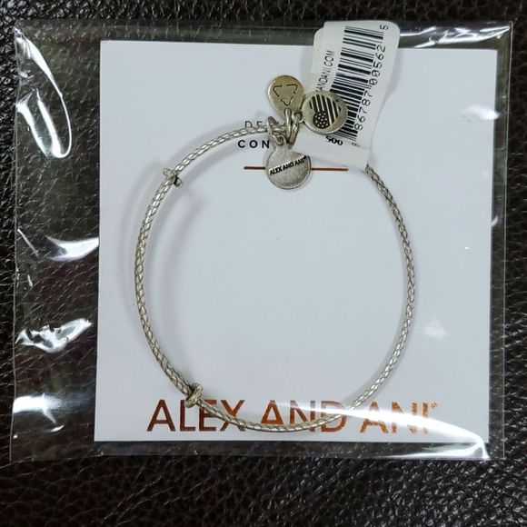 **LAST ONE**GIFT** Alex and Ani textured bangle bracelet Rafaelian silver finish - Picture 1 of 6
